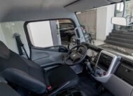 Mitsubishi Motors Canter Cama 14 Pies