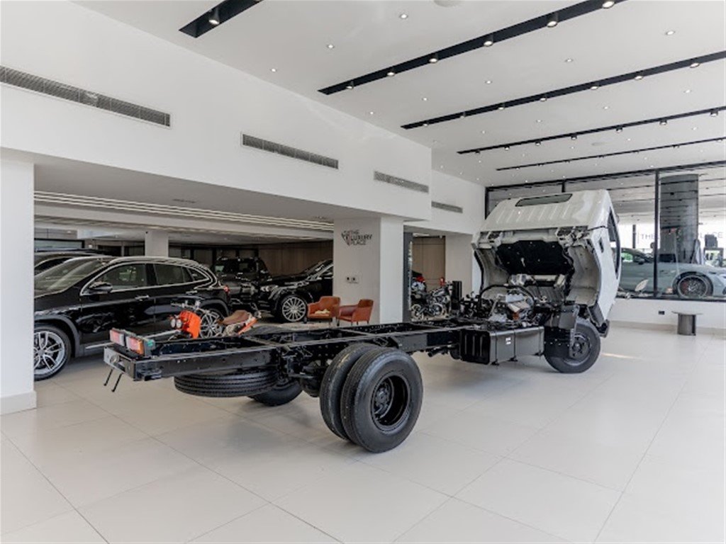 Mitsubishi Motors Canter Chassis 16 Pies