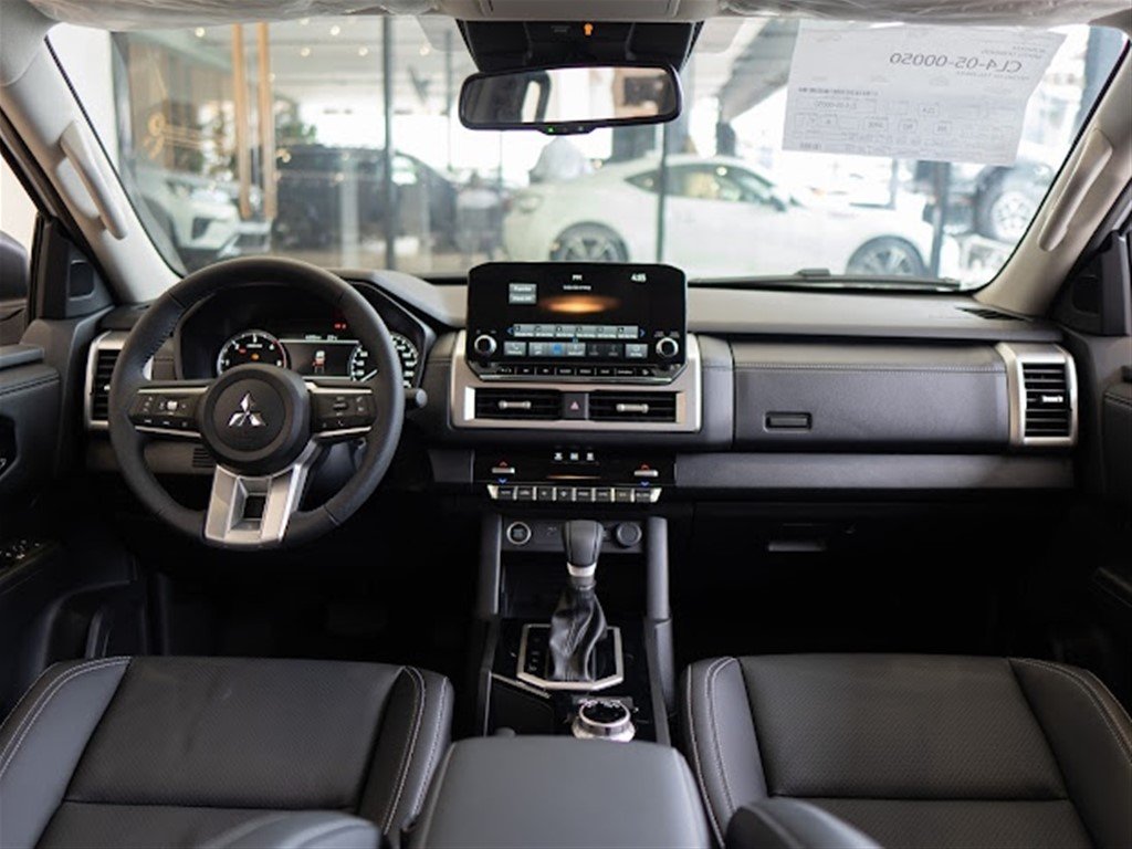 Mitsubishi Motors L 200