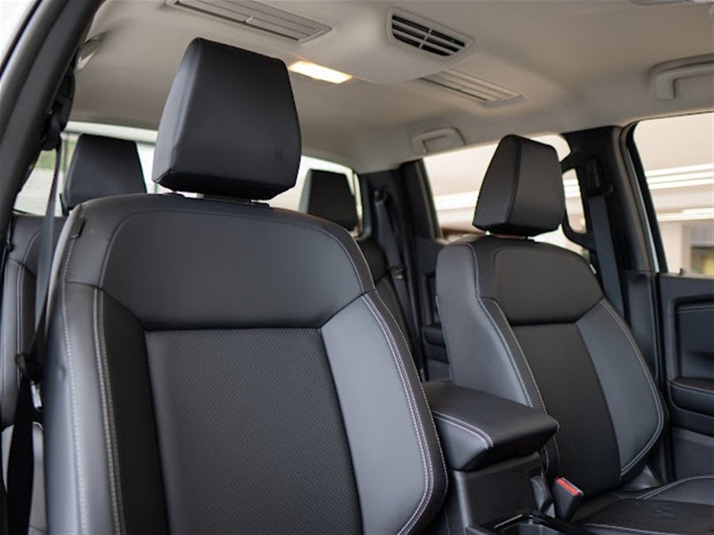 Mitsubishi Motors L 200