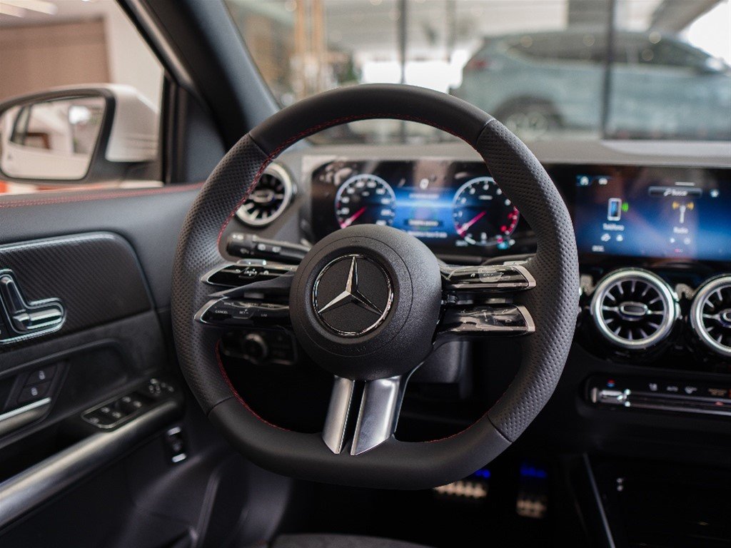 Mercedes-Benz Clase GLA 200 AMG PLUS