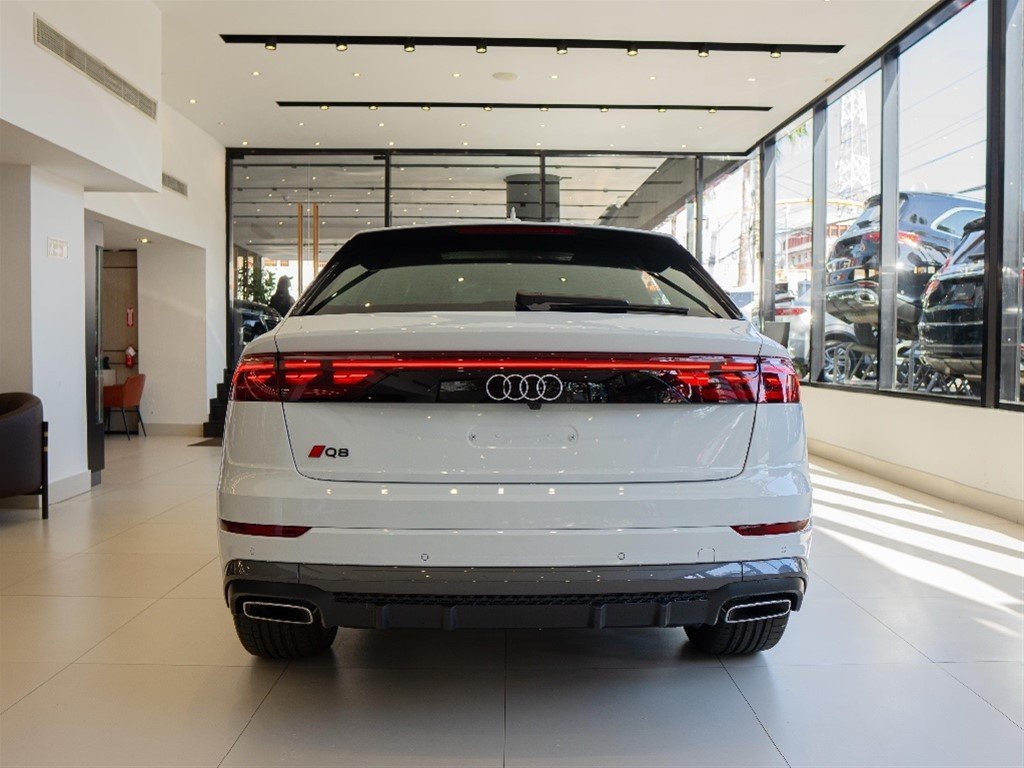 Audi Q8 Sline Package