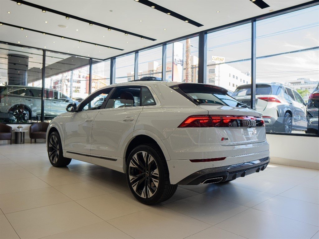 Audi Q8 Sline Package
