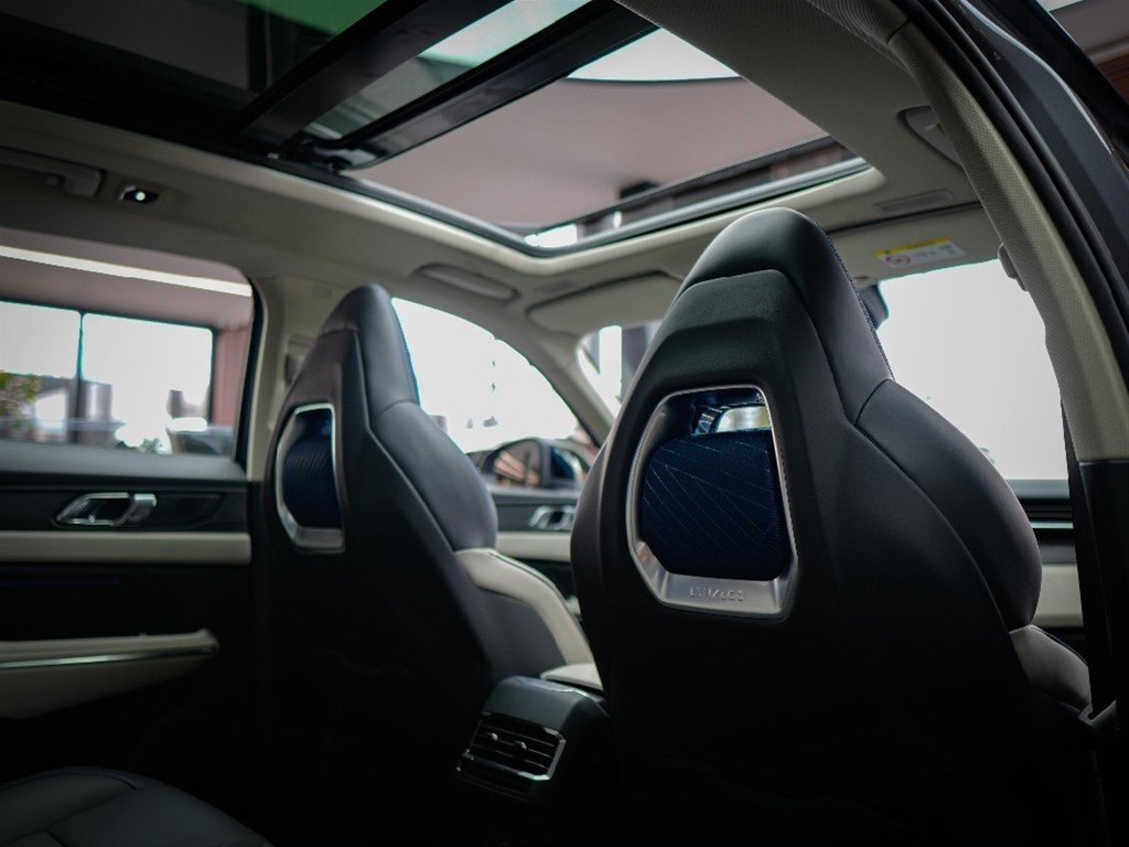 Lynk CO 01 Hyper Pro