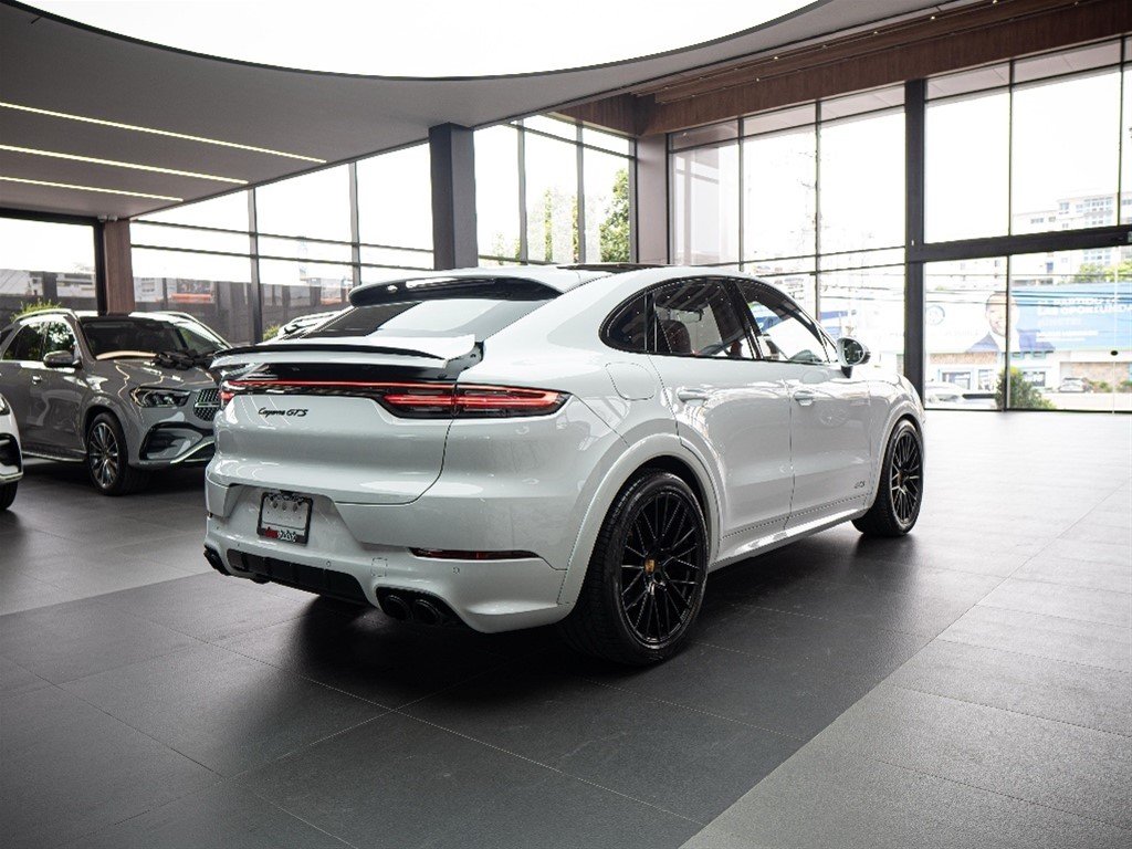 Porsche Cayenne GTS