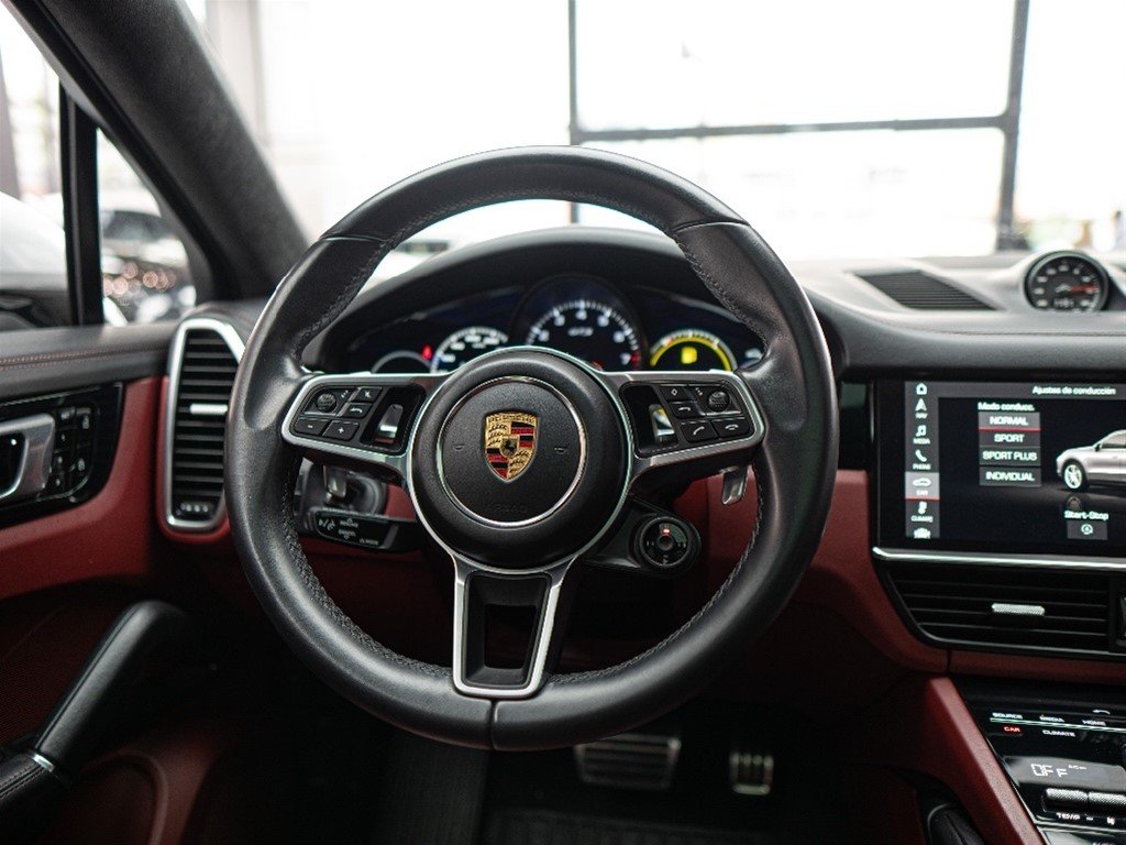 Porsche Cayenne GTS