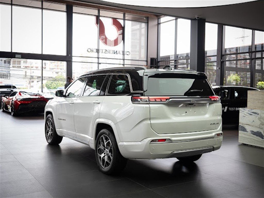 Jeep Commander Overland