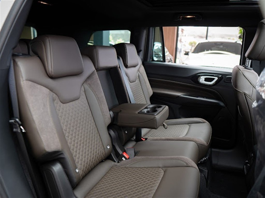 Jeep Commander Overland