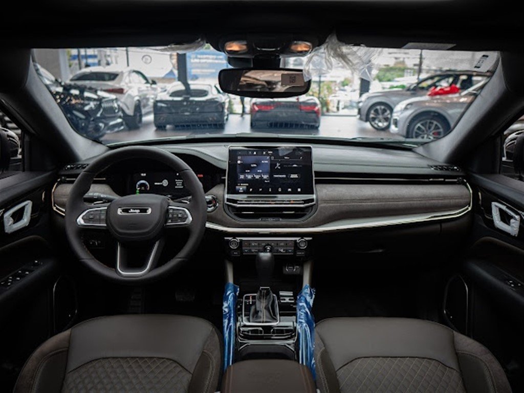 Jeep Commander Overland