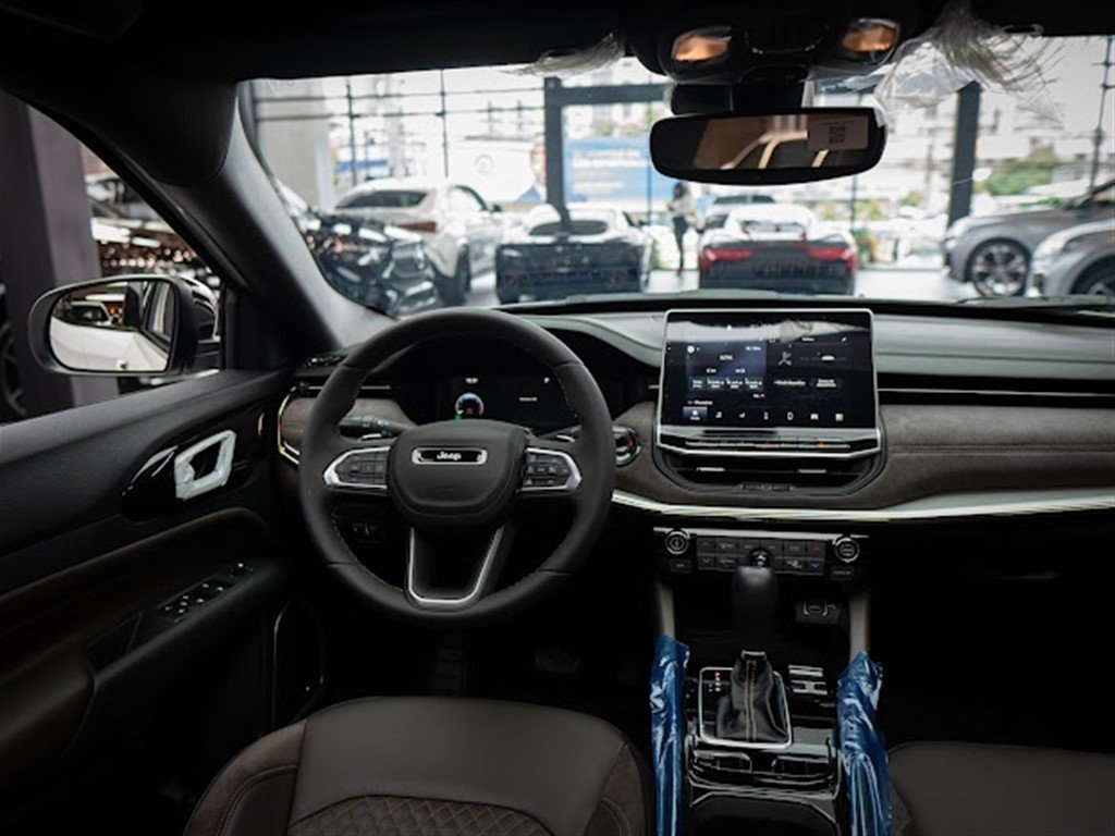 Jeep Commander Overland