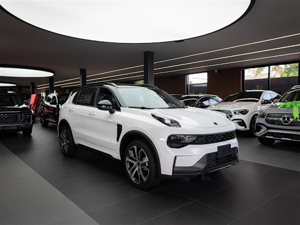 Lynk CO 01 Louder Pro