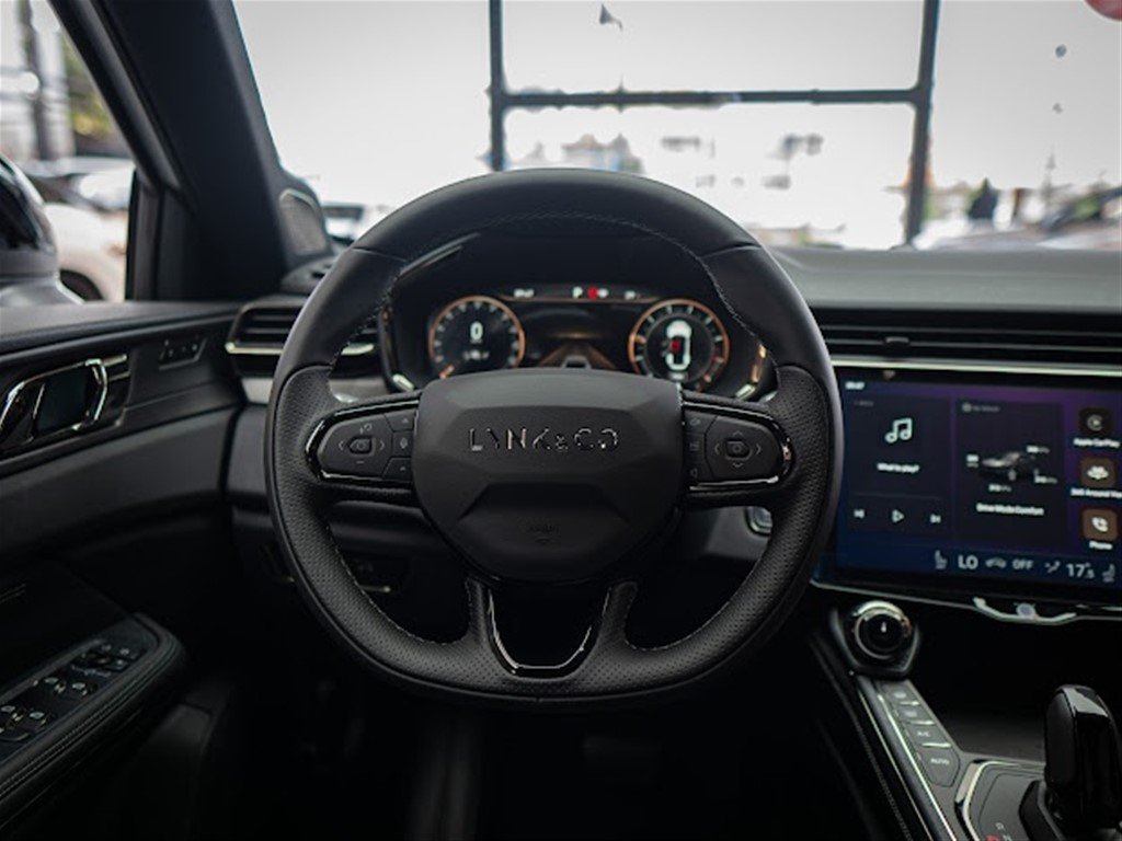 Lynk CO 01 Louder Pro