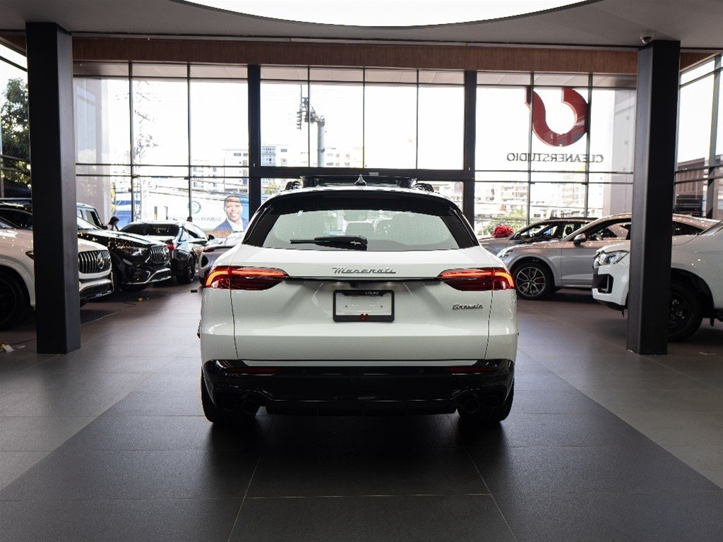 Maserati Grecale Modena