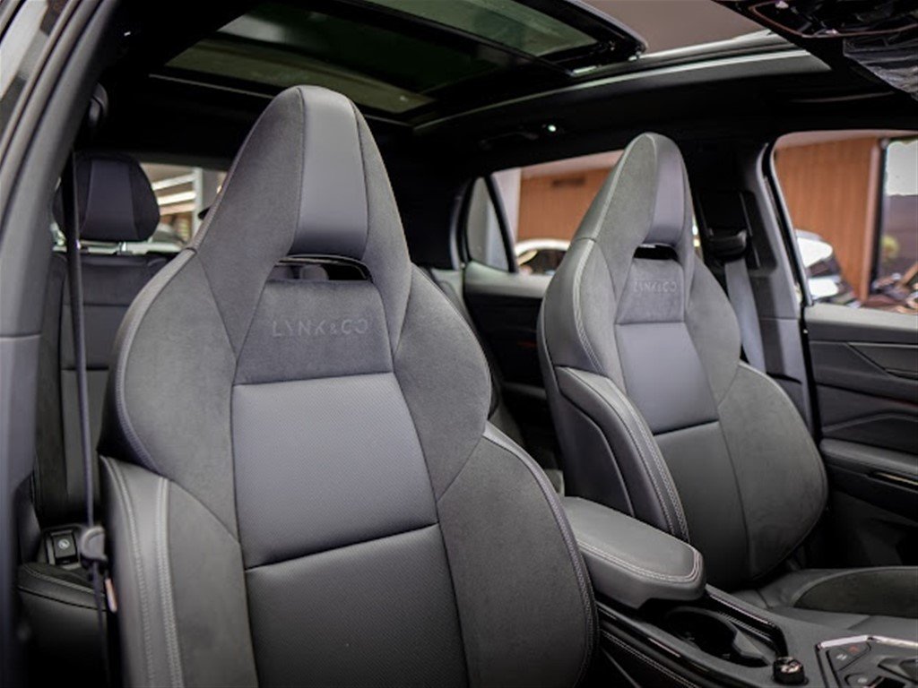 Lynk CO 01 Hyper Pro