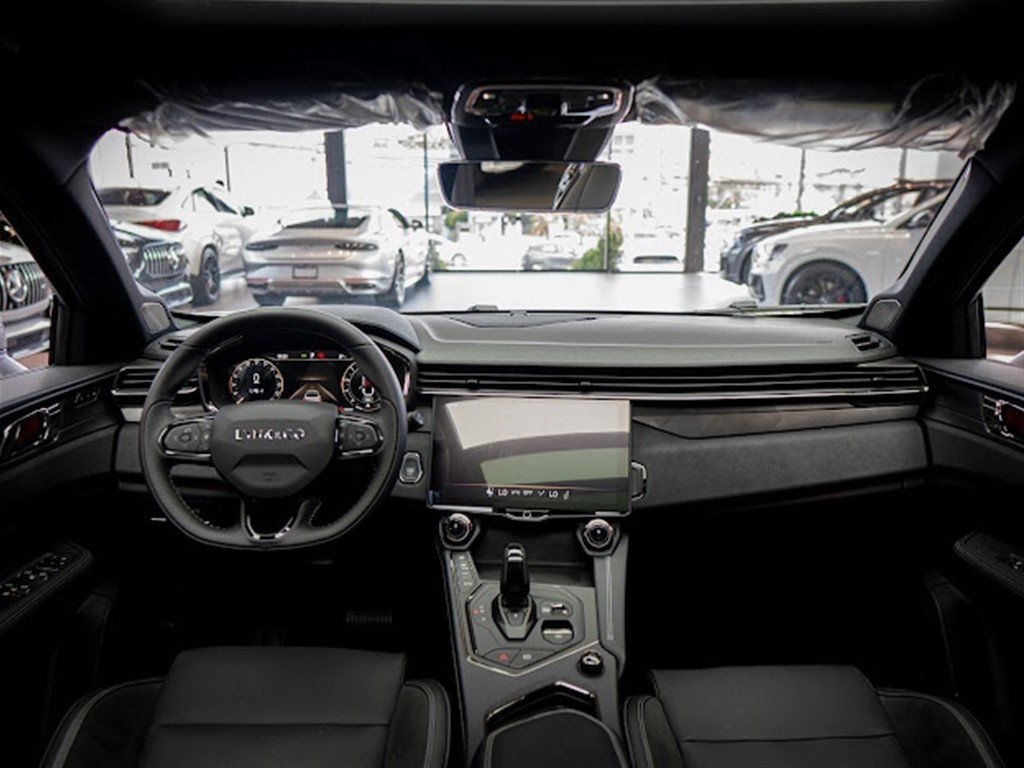 Lynk CO 01 Hyper Pro