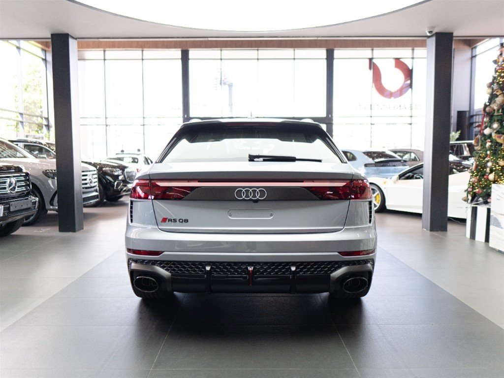 Audi RS Q8