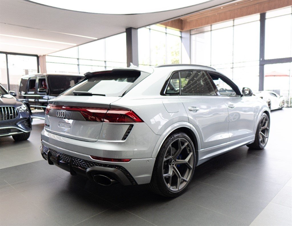 Audi RS Q8