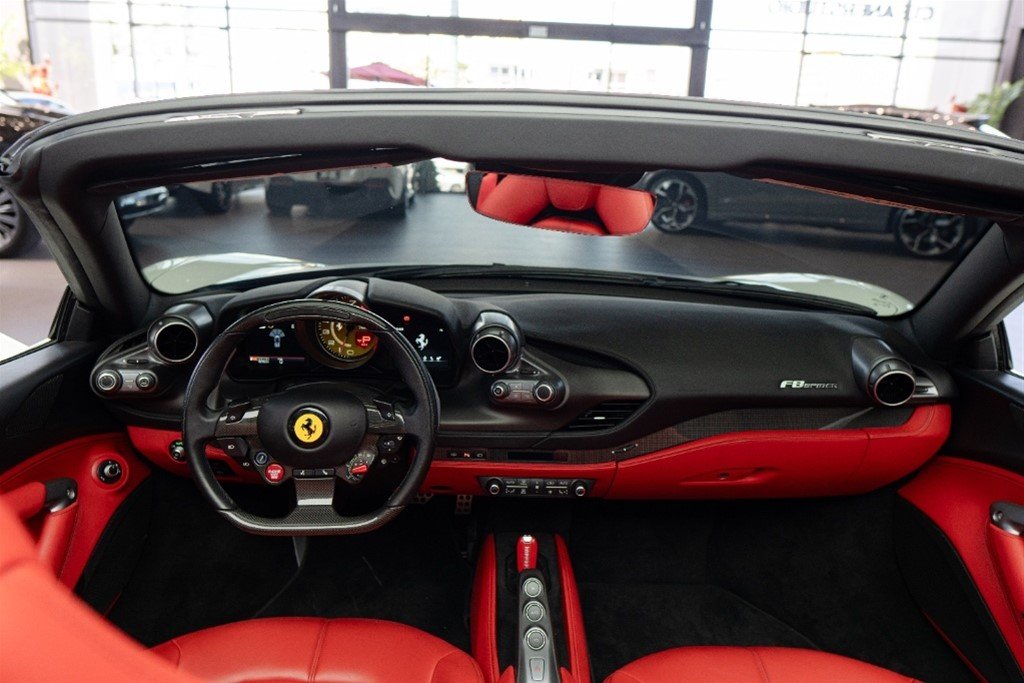 Ferrari F8 Spider
