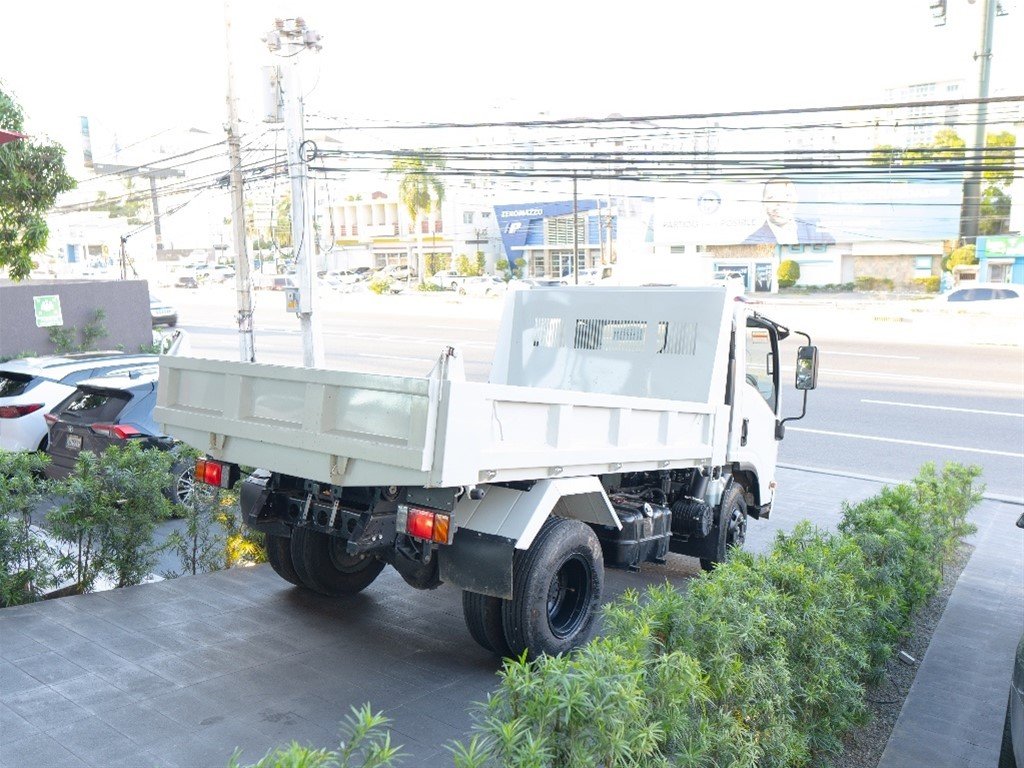 Mitsubishi Motors Canter Fuso