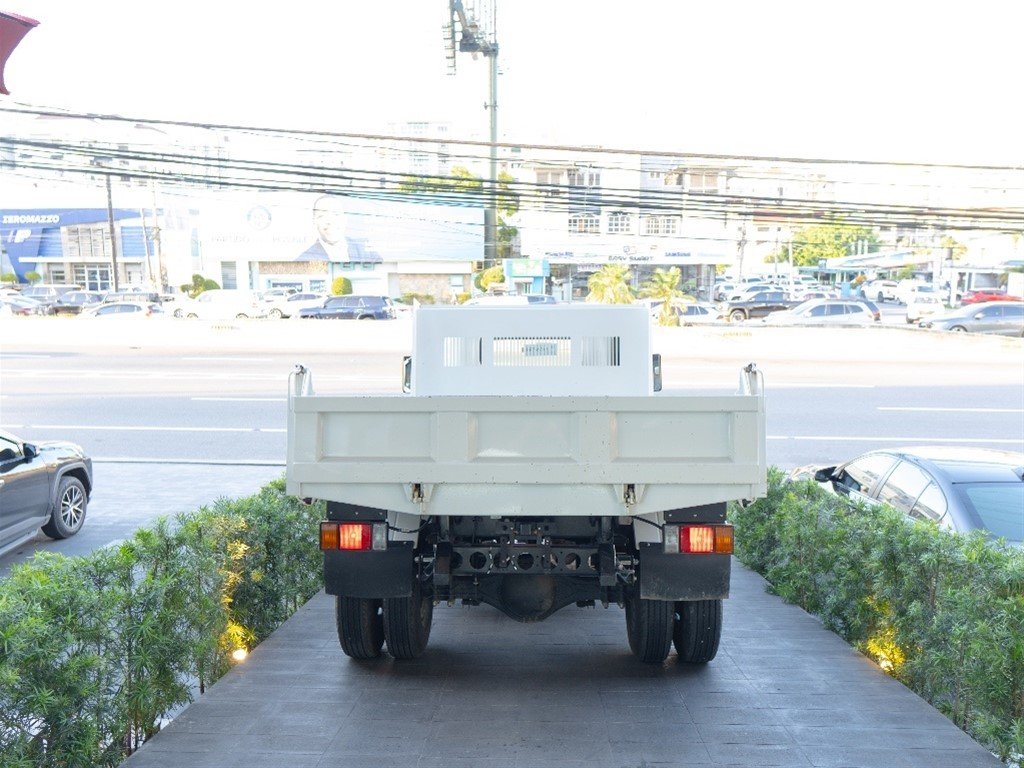 Mitsubishi Motors Canter Fuso