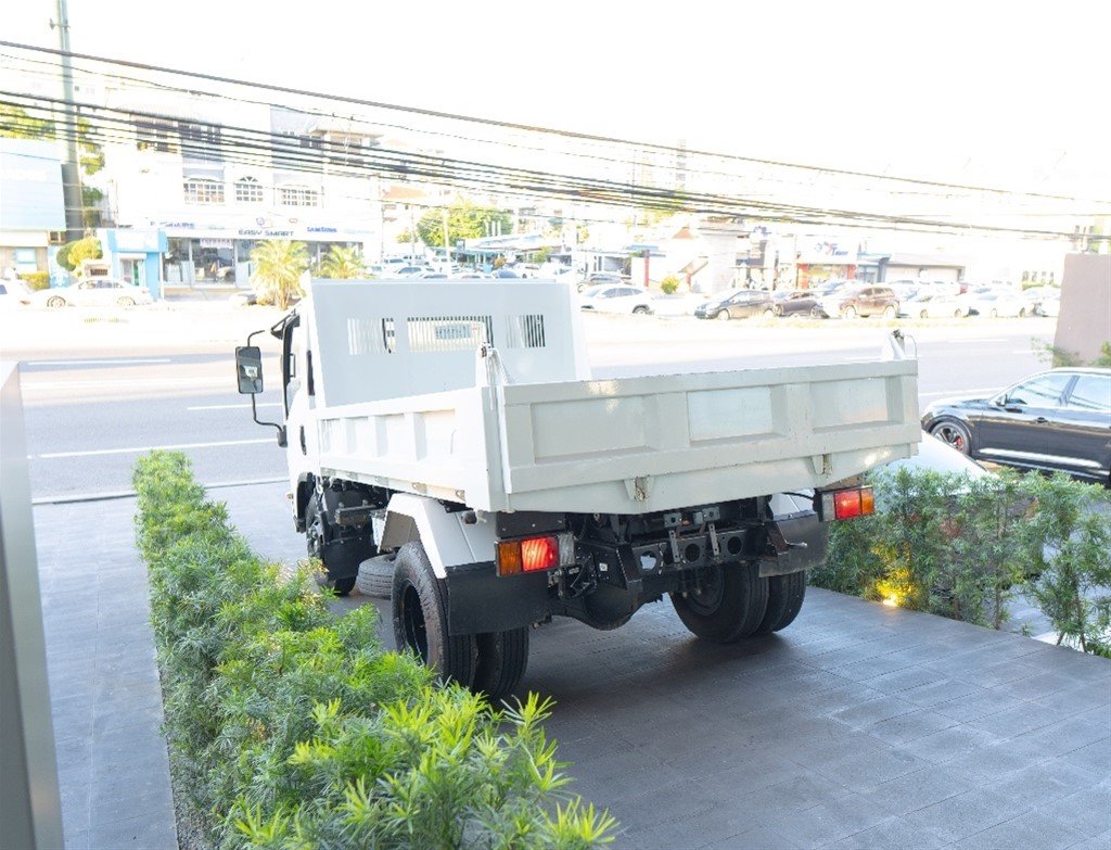 Mitsubishi Motors Canter Fuso