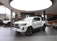 Toyota Hilux WIDE TREAD