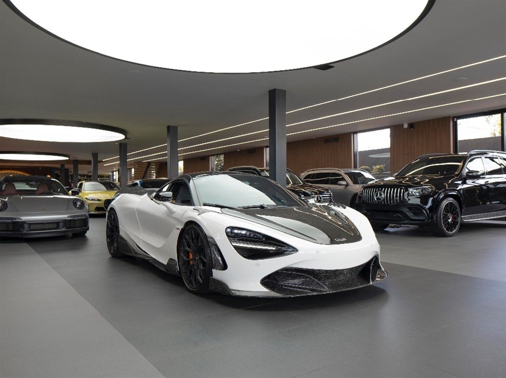 McLaren 720