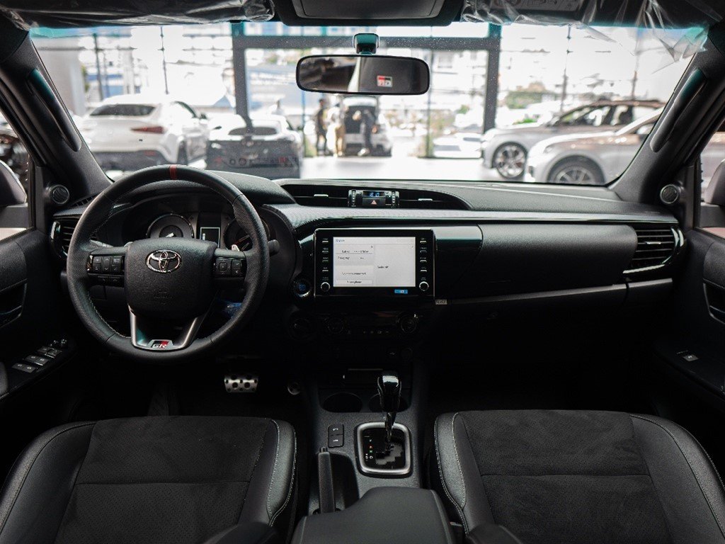 Toyota Hilux GR Sport