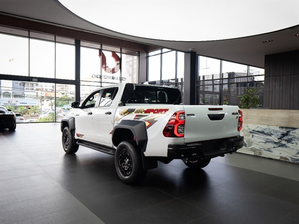 Toyota Hilux GR Sport