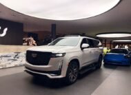 Cadillac Escalade Premium Luxury Long