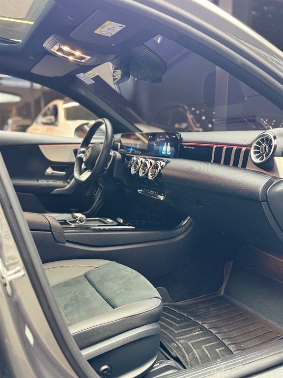 Mercedes-Benz Clase A 35 AMG