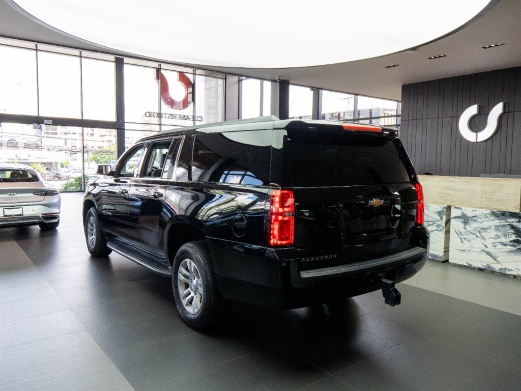 Chevrolet Suburban