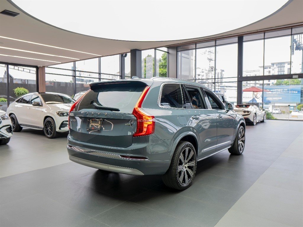 Volvo XC90 Inscription B6