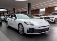 Porsche Panamera 4