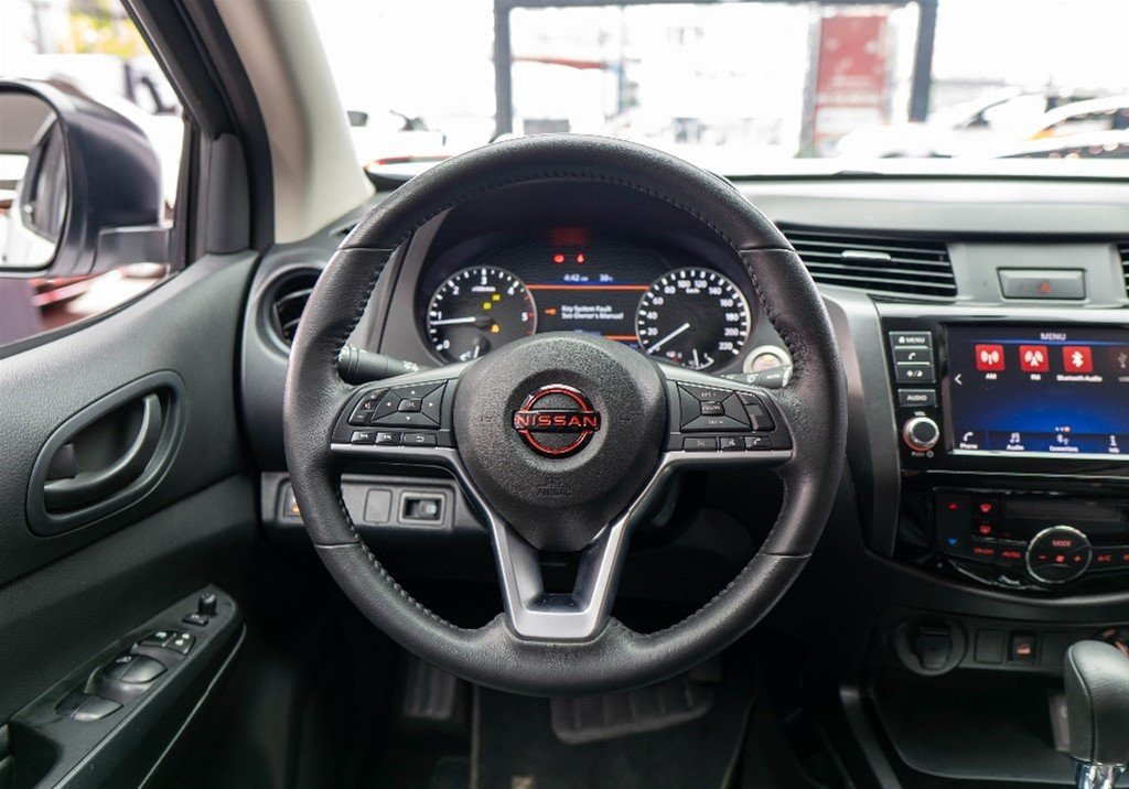 Nissan Navara PRO X4