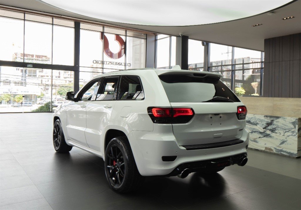 Jeep Grand Cherokee Sport
