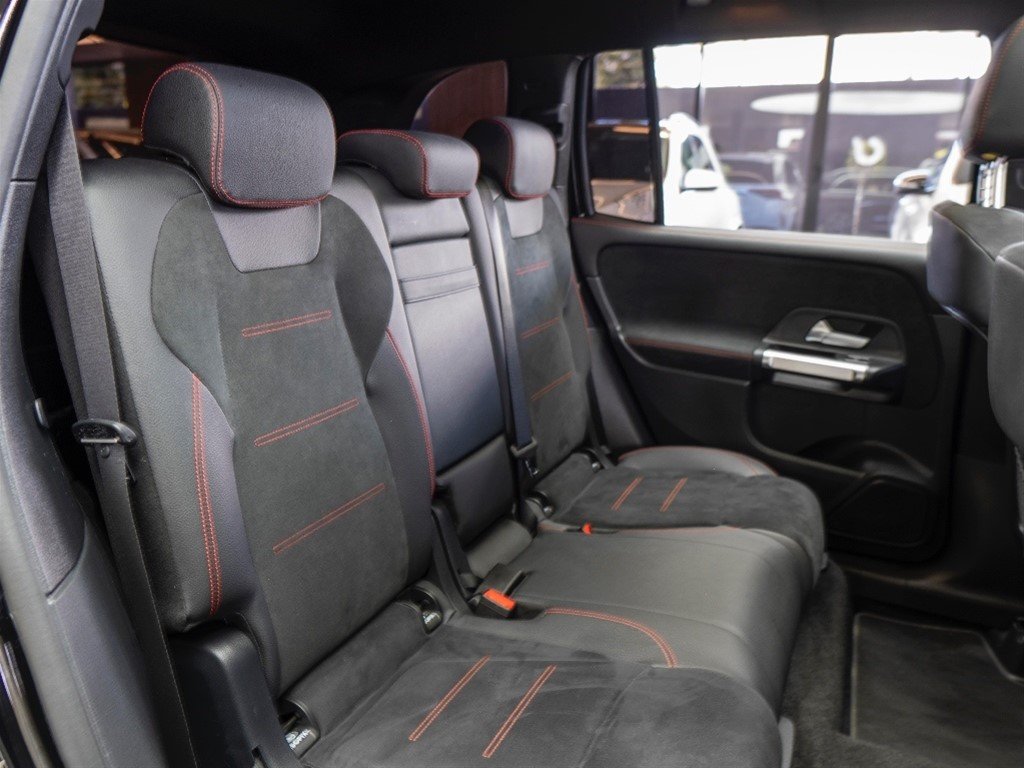 Mercedes-Benz Clase GLB 200 AMG