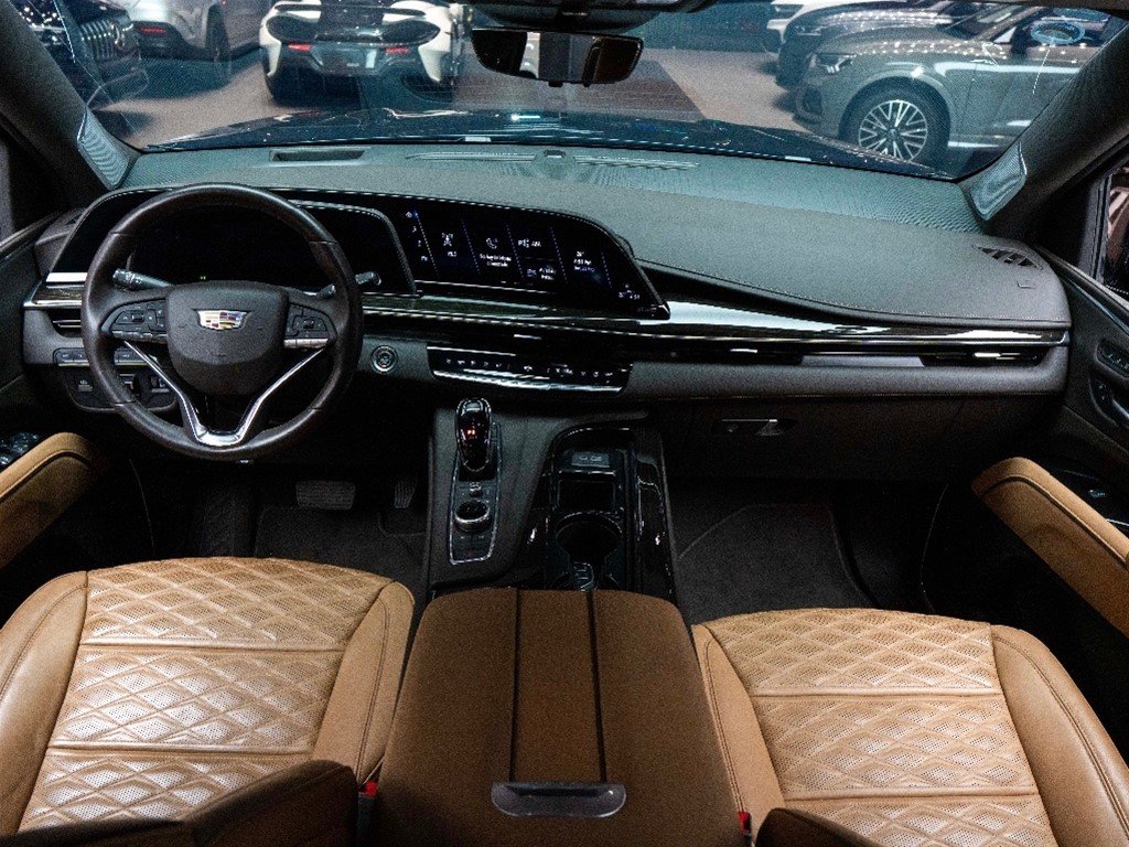 Cadillac Escalade Premium Luxury