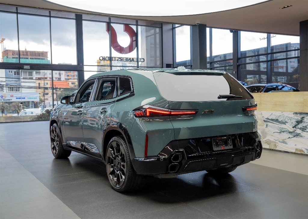 BMW XM