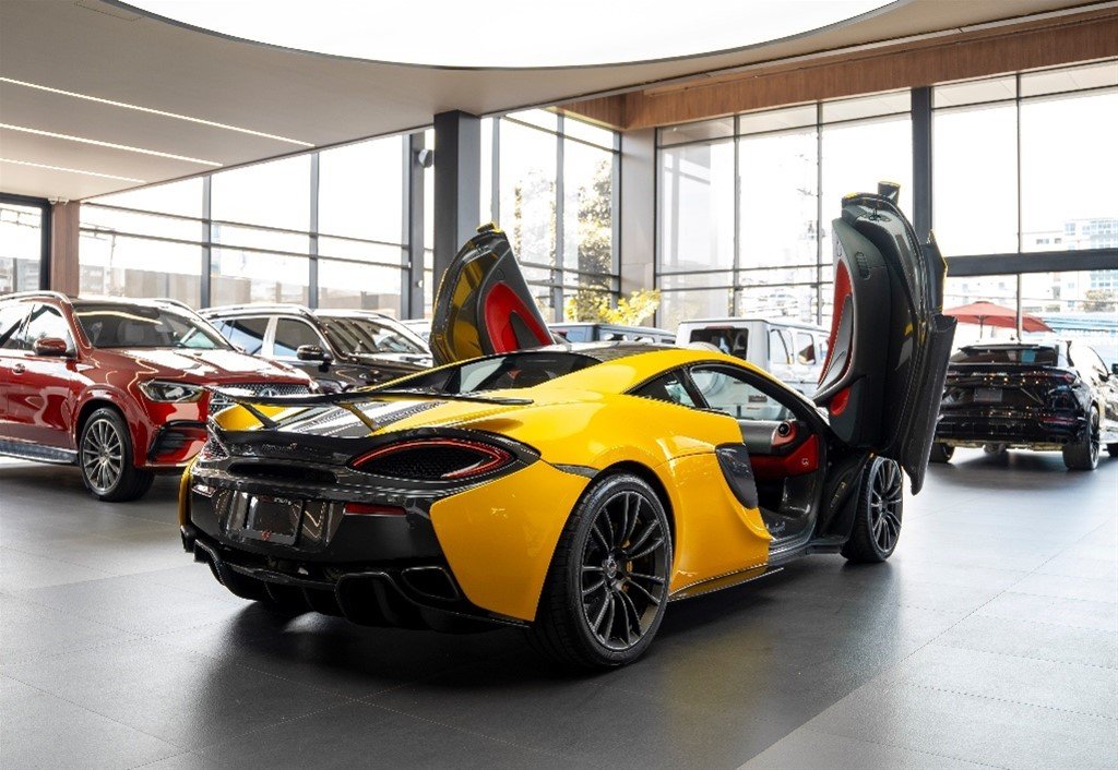 McLaren 570  S Coupe