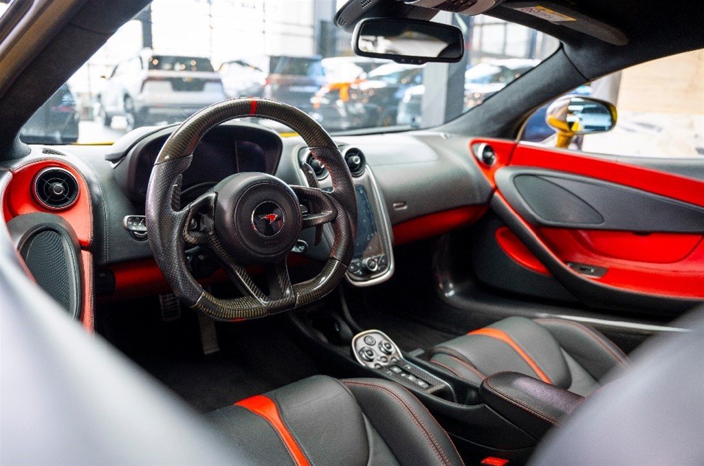 McLaren 570  S Coupe