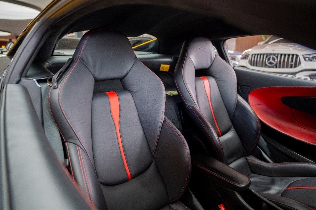 McLaren 570  S Coupe